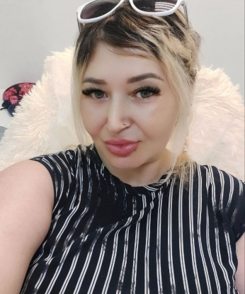 💋
У меня есть много услуг, которые я могу предложить тебе. Позволь мне погрузить тебя в мир наслаждения и разврата. Мои нежные руки помогут тебе расслабиться и забыть обо всех проблемах. 😌
Ты можешь быть уверен, что получишь лучший сервис от меня. У меня есть много опыта и знаний, чтобы удовлетворить каждого клиента. 🌟
Мои фото полностью настоящие и соответствуют реальности. Я живу в Москве, и могу встретиться с тобой в любое время и в любом месте в Москве. 🌆
Не упускай возможность побыть в обворожительной компании самой раскованной и страстной девушки в Москве. Я обещаю, что ты не пожалеешь о своем выборе. 💫
Скорее напиши мне, и ты познаешь настоящее наслаждение! 💓 Маргарита