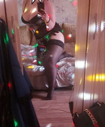 💋
У меня есть много услуг, которые я могу предложить тебе. Позволь мне погрузить тебя в мир наслаждения и разврата. Мои нежные руки помогут тебе расслабиться и забыть обо всех проблемах. 😌
Ты можешь быть уверен, что получишь лучший сервис от меня. У меня есть много опыта и знаний, чтобы удовлетворить каждого клиента. 🌟
Мои фото полностью настоящие и соответствуют реальности. Я живу в Москве, и могу встретиться с тобой в любое время и в любом месте в Москве. 🌆
Не упускай возможность побыть в обворожительной компании самой раскованной и страстной девушки в Москве. Я обещаю, что ты не пожалеешь о своем выборе. 💫
Скорее напиши мне, и ты познаешь настоящее наслаждение! 💓 Маргарита